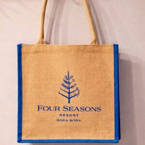Four Seasons Bora Bora Jute Tote NWOT Beach Resort Luxury Shopper Bag Chic Blue